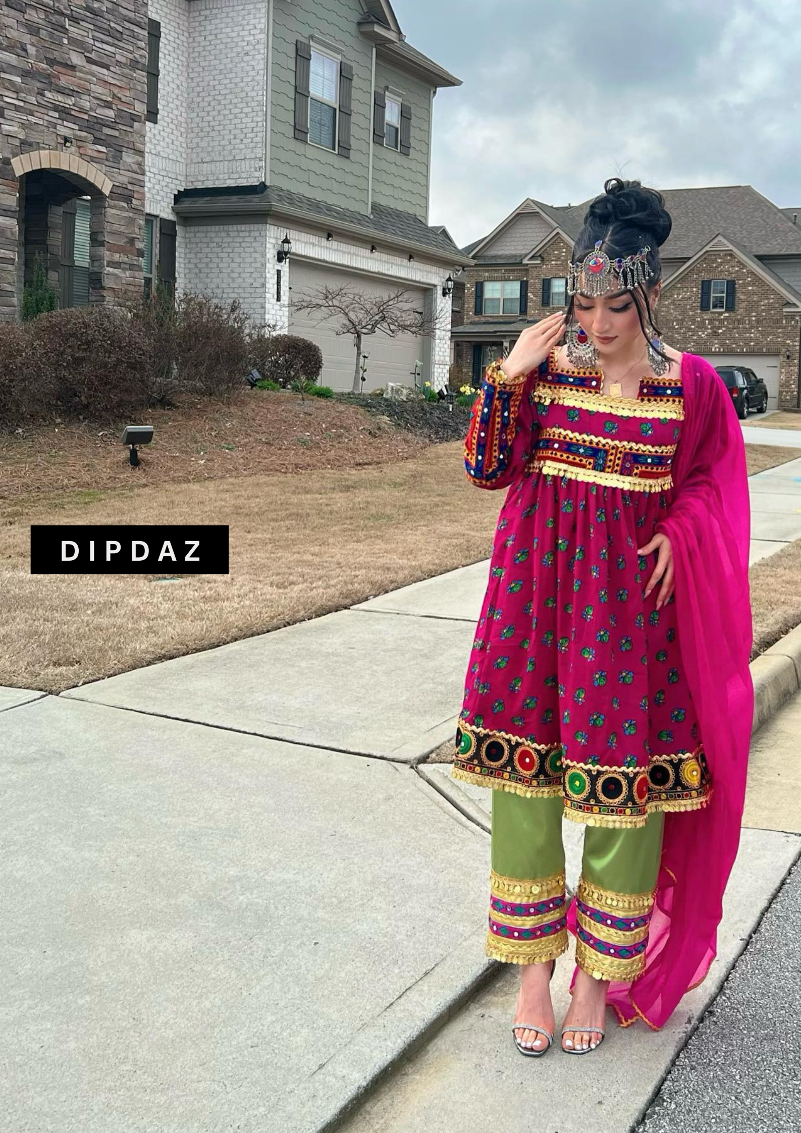 Hand crafted Afghan Gand Party Dresses at DIPDAZ SETS