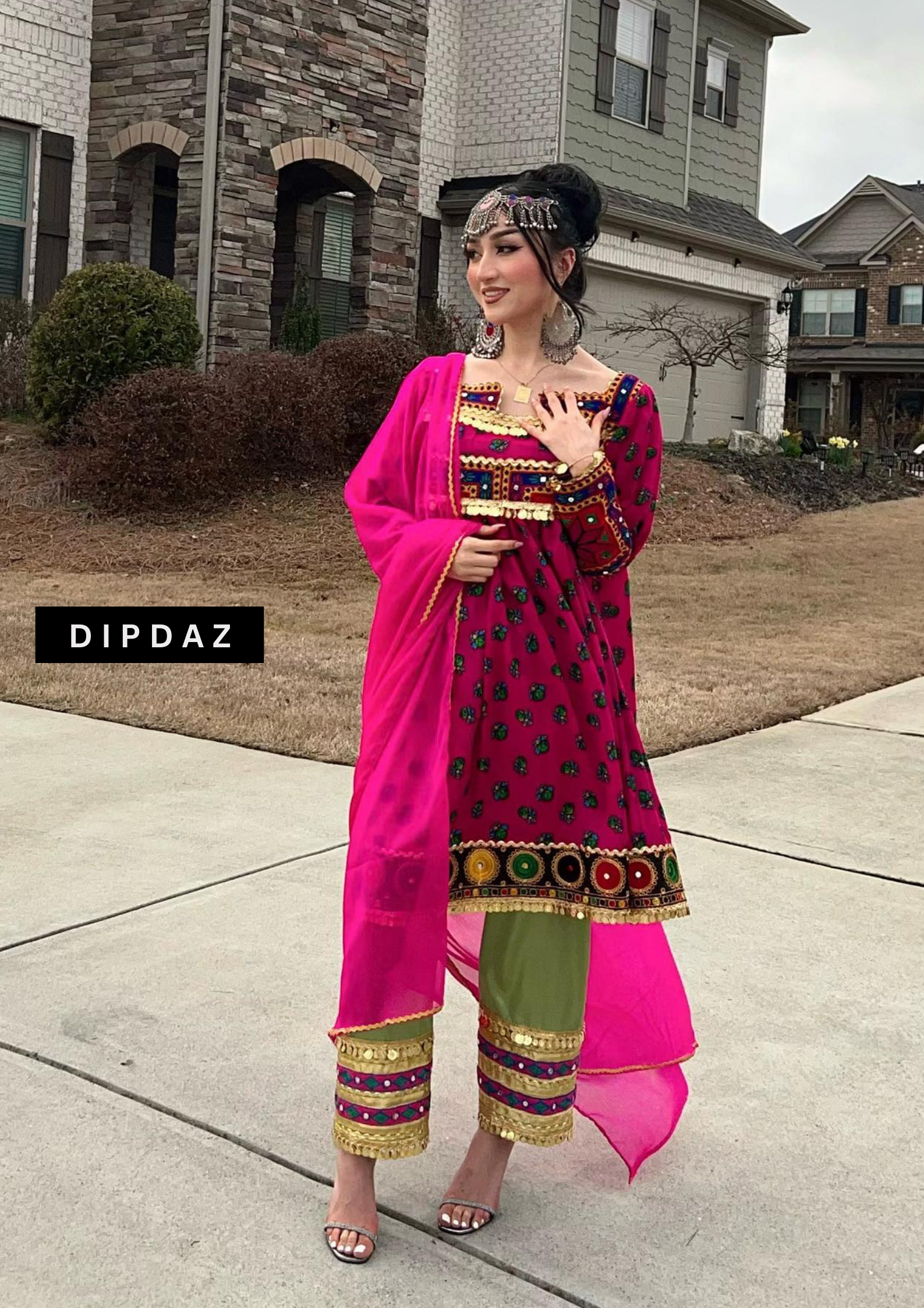 Hand crafted Afghan Gand Party Dresses at DIPDAZ SETS