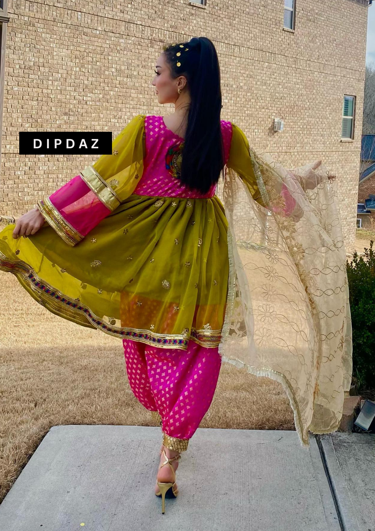 Hand crafted Afghan Gand Party Dresses at DIPDAZ SETS